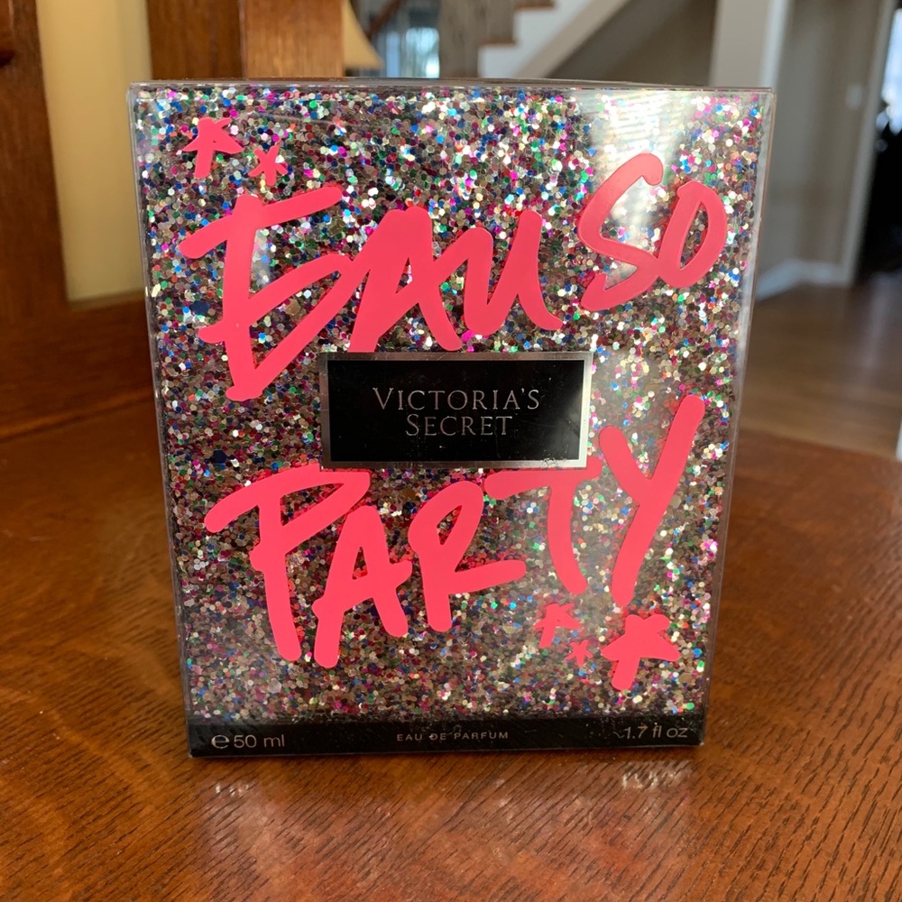 Victoria Secret Eau So Party
